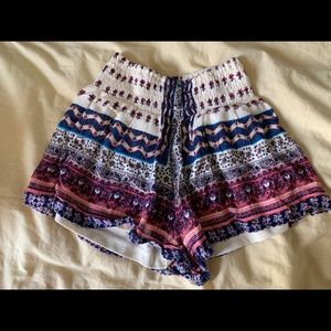 Floral flowy shorts